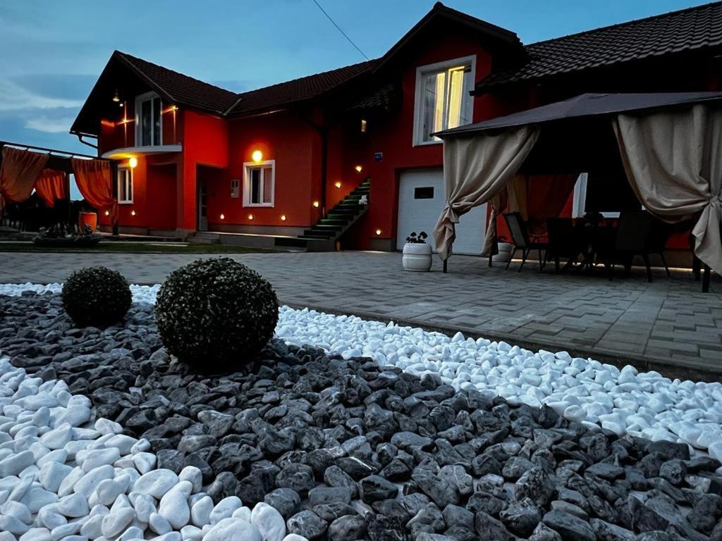 Luxury Apartment Megy Otočac Extérieur photo