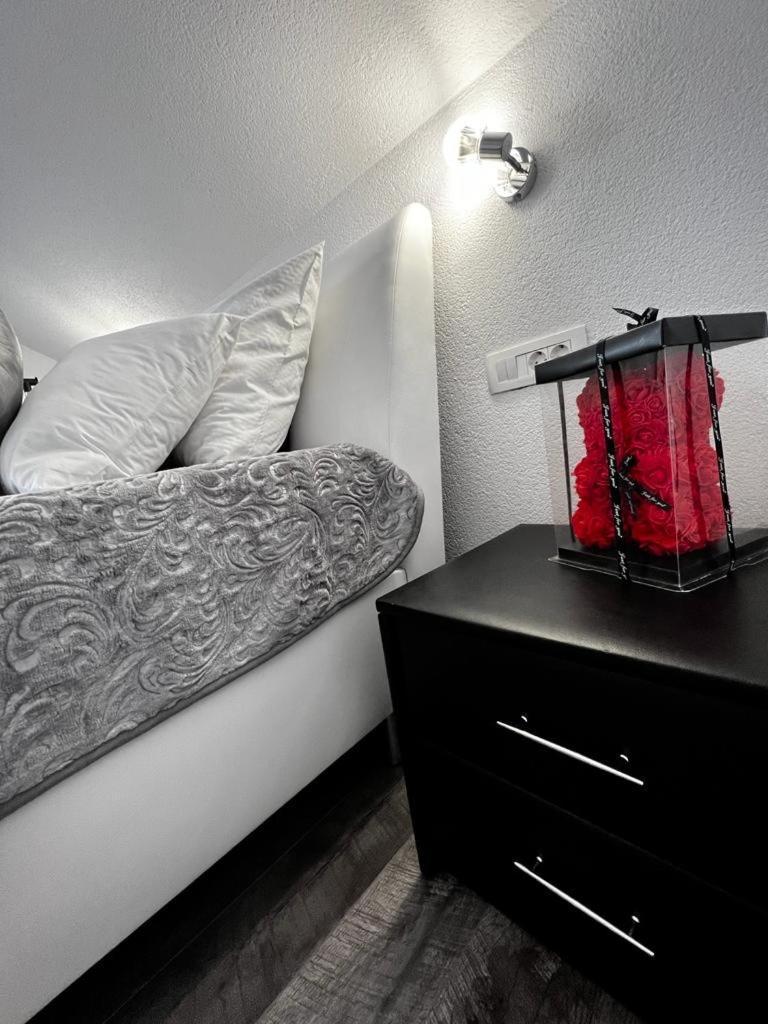 Luxury Apartment Megy Otočac Extérieur photo