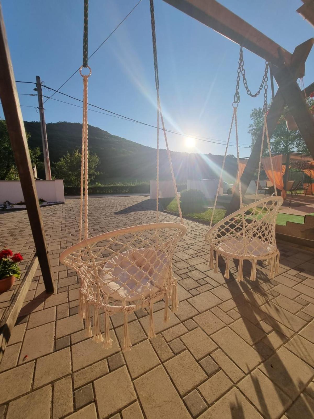 Luxury Apartment Megy Otočac Extérieur photo